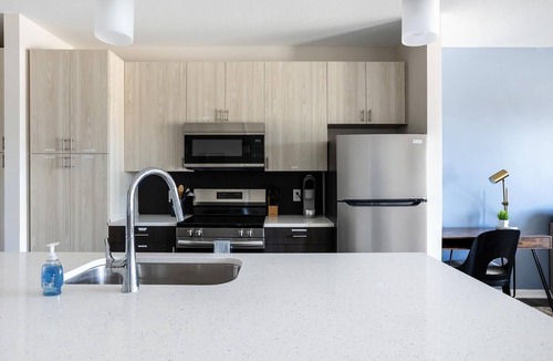 Near Northside Apartment | Landing | Amazing 1BD, Gym, Pool