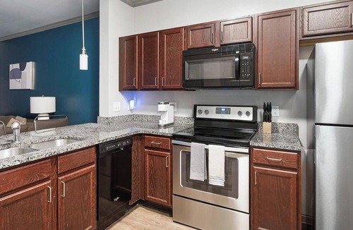 South Nashville Apartment | Landing | Amazing 1BD, Clubhouse, Gym