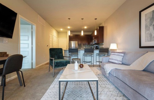 Austin Apartment | Landing | Amazing 1BD, Clubhouse, Pool