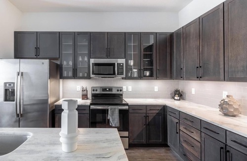 Denton Apartment | Landing | Amazing 1BD, Clubhouse, Courtyard