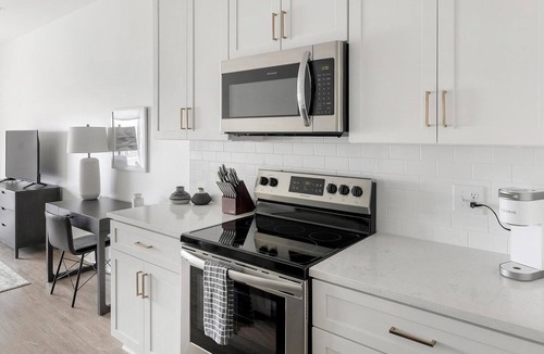 Donelson Apartment | Landing | Amazing 1BD, Gym, Clubhouse