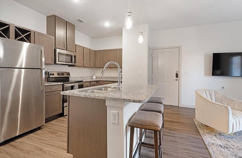 Buda Apartment | Landing | Amazing 1BD, Game Room, Gym