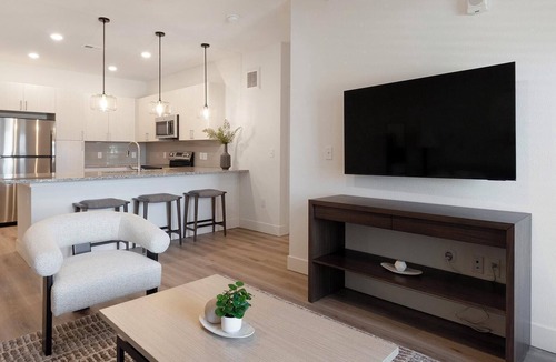Firestone Apartment | Landing | Amazing 1BD, Gym, Clubhouse