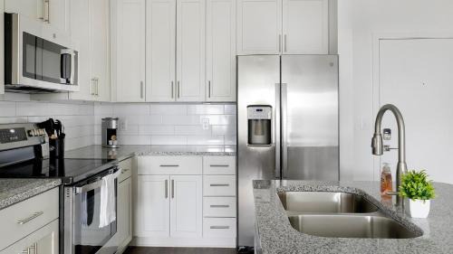 East Raleigh Apartment | Landing Amazing 1BD Gym Clubhouse