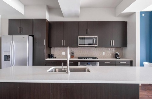Houston Apartment | Landing | Amazing 1BD, Gym, Tennis Court
