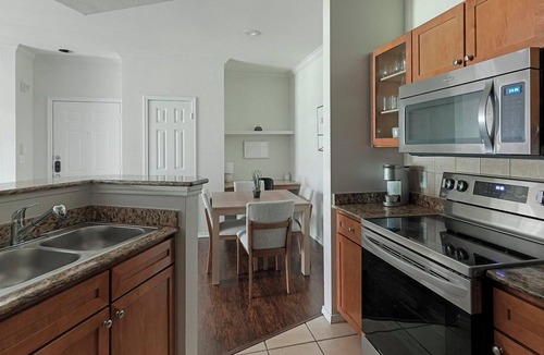Falconhead Apartment | Landing | Amazing 1BD in Bee Cave