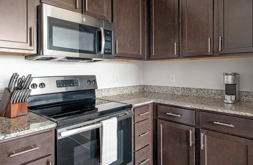 Spring Apartment | Landing | Amazing 1BD, Pool, Clubhouse