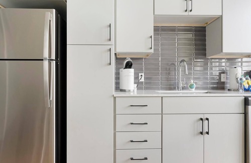 Downtown Apartment | Landing | Amazing 1BD, Pool, Yoga Studio