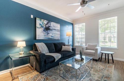 Metro West Apartment | Landing Amazing 1BD Pool Gym