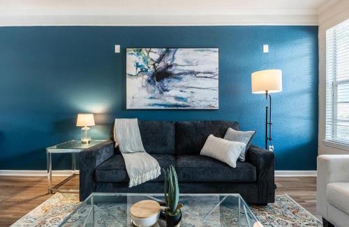 Metro West Apartment | Landing Amazing 1BD Pool Gym