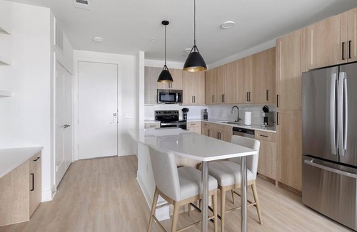 Roanoke Apartment | Landing | Amazing 1BD in Downtown Roanoke