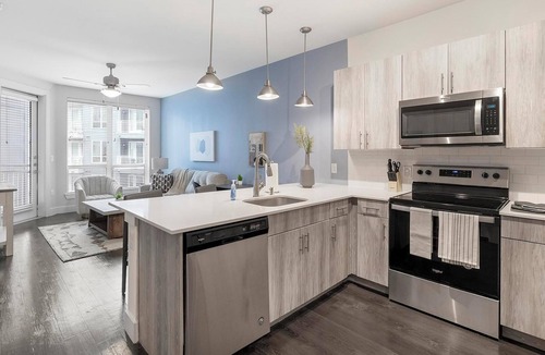 Fort Worth Apartment | Landing | Amazing 1BD in Bricktown