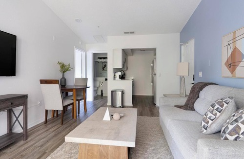 Fruitville Apartment | Landing | Amazing 1BD, Gym, Clubhouse