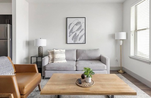 Haltom City Apartment | Landing | Amazing 1BD, Clubhouse, Courtyard