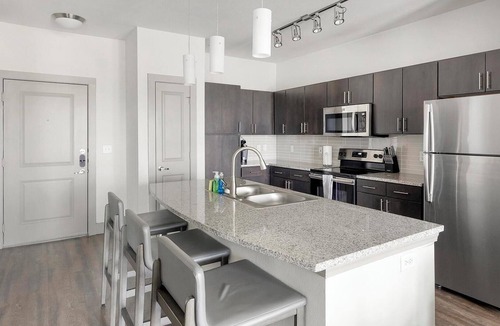 Haltom City Apartment | Landing | Amazing 1BD, Clubhouse, Courtyard