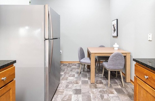 Leavenworth Apartment | Landing | Amazing 1BD, Courtyard