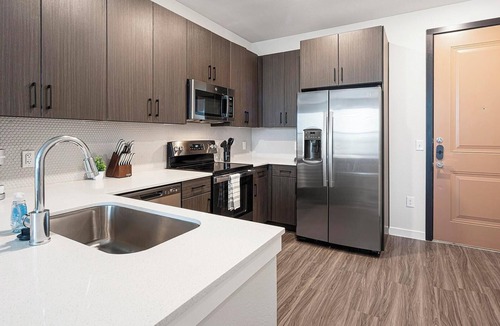 Wetmore Apartment | Landing | Amazing 1BD, Clubhouse, Gym