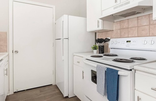 Medical Center District Apartment | Landing | Amazing 1BD, Pool, Clubhouse