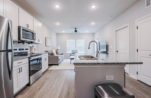 San Marcos Apartment | Landing | Amazing 1BD, Clubhouse, Gym