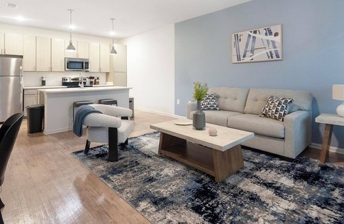 Cordova Apartment | Landing | Amazing 1BD, Yoga Studio, Pool