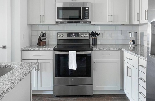 East Raleigh Apartment | Landing | Amazing 1BD, Yoga Studio, Gym