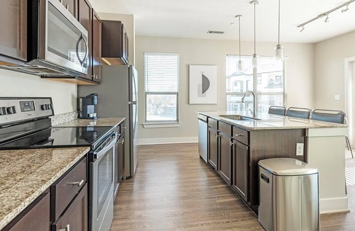 Gruene Apartment | Landing | Amazing 2BD, Gym, Pool