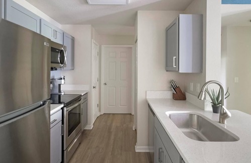 Murfreesboro Apartment | Landing | Amazing 2BD, Game Room, Gym