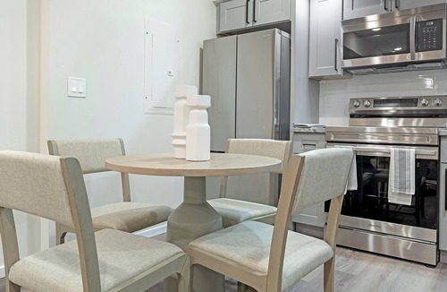 Spruce Hill Apartment | Landing | Amazing 2BD, Clubhouse, Gym