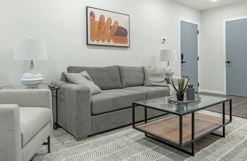 Spruce Hill Apartment | Landing | Amazing 2BD, Clubhouse, Gym