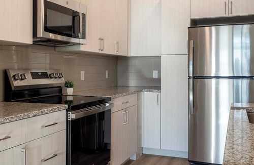 Firestone Apartment | Landing | Amazing 2BD, Clubhouse, Gym