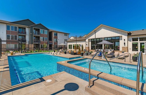 Firestone Apartment | Landing | Amazing 2BD, Clubhouse, Gym