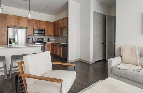 Central Business District Apartment | Landing | Amazing 2BD, Clubhouse, Courtyard