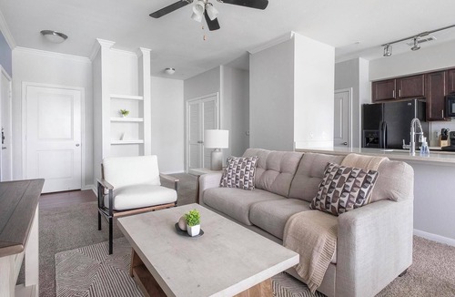 Atascocita Apartment | Landing | Amazing 2BD, Clubhouse, Gym