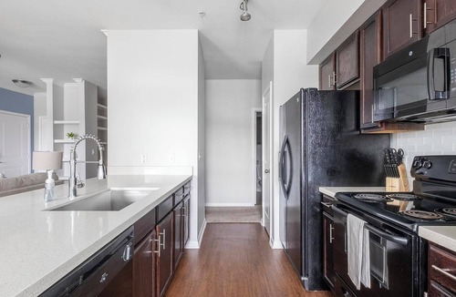 Atascocita Apartment | Landing | Amazing 2BD, Clubhouse, Gym