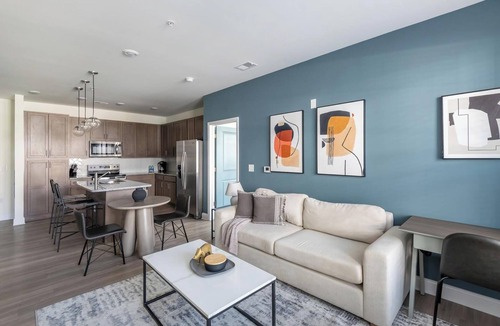 Wilmington Apartment | Landing | Amazing 2BD, Clubhouse, Gym