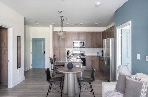 Wilmington Apartment | Landing | Amazing 2BD, Clubhouse, Gym