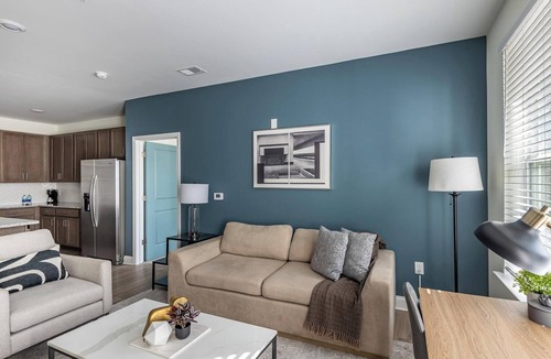 Wilmington Apartment | Landing | Amazing 2BD, Clubhouse, Gym
