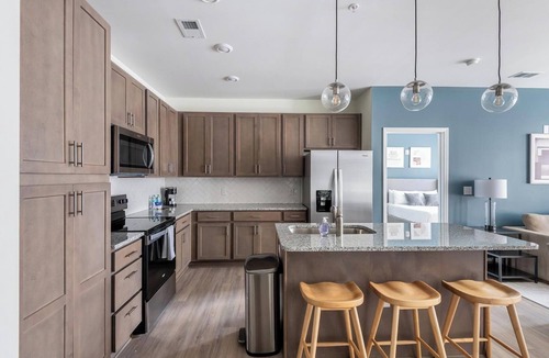 Wilmington Apartment | Landing | Amazing 2BD, Clubhouse, Gym