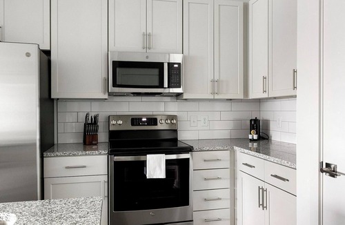 Southeast Raleigh Apartment | Landing | Amazing 2BD, Gym, Clubhouse