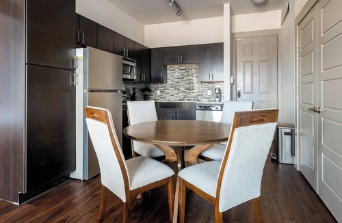 Waco Apartment | Landing | Amazing 2BD, Gym