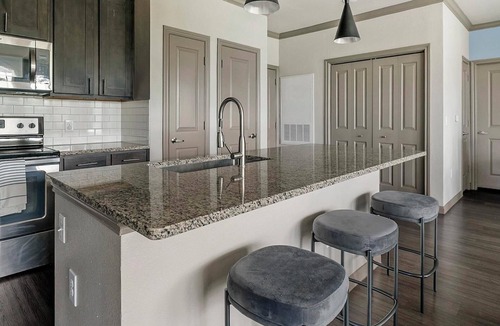 Baytown Apartment | Landing | Amazing 2BD in Bellview Acres Whiting