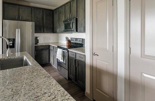 Baytown Apartment | Landing | Amazing 2BD in Bellview Acres Whiting