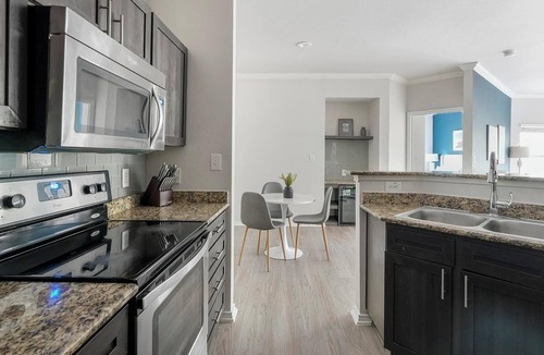 Falconhead Apartment | Landing | Amazing 2BD in Bee Cave