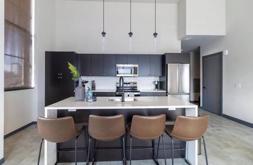 Downtown Hartford Apartment | Landing | Amazing 2BD in Downtown Hartford