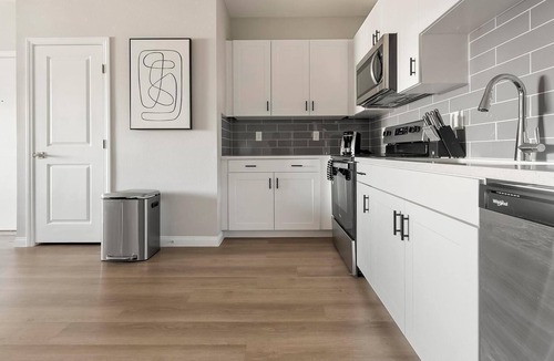 Townsite Apartment | Landing | Amazing 2BD, Pool, Rooftop Lounge