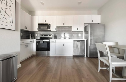 Townsite Apartment | Landing | Amazing 2BD, Pool, Rooftop Lounge