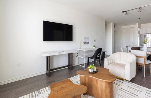 Fort Worth Apartment | Landing | Amazing 2BD, Gym
