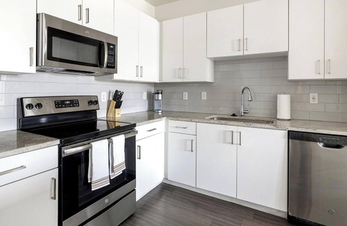 Fort Worth Apartment | Landing | Amazing 2BD, Gym