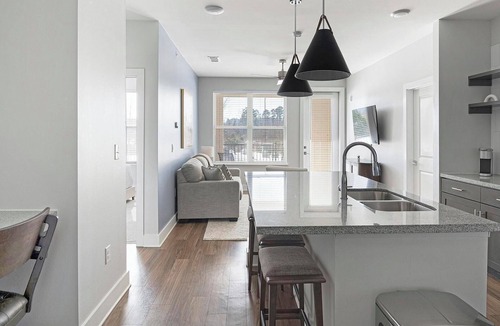 Ferndale Apartment | Landing | Amazing 2BD, Pool, Clubhouse