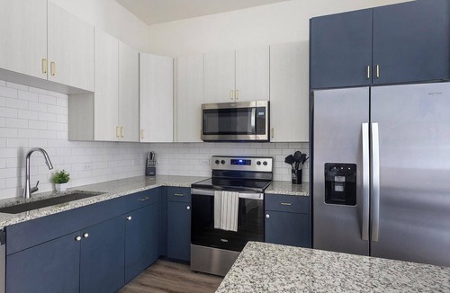 Addicks Apartment | Landing | Amazing 2BD, Yoga Studio, Courtyard